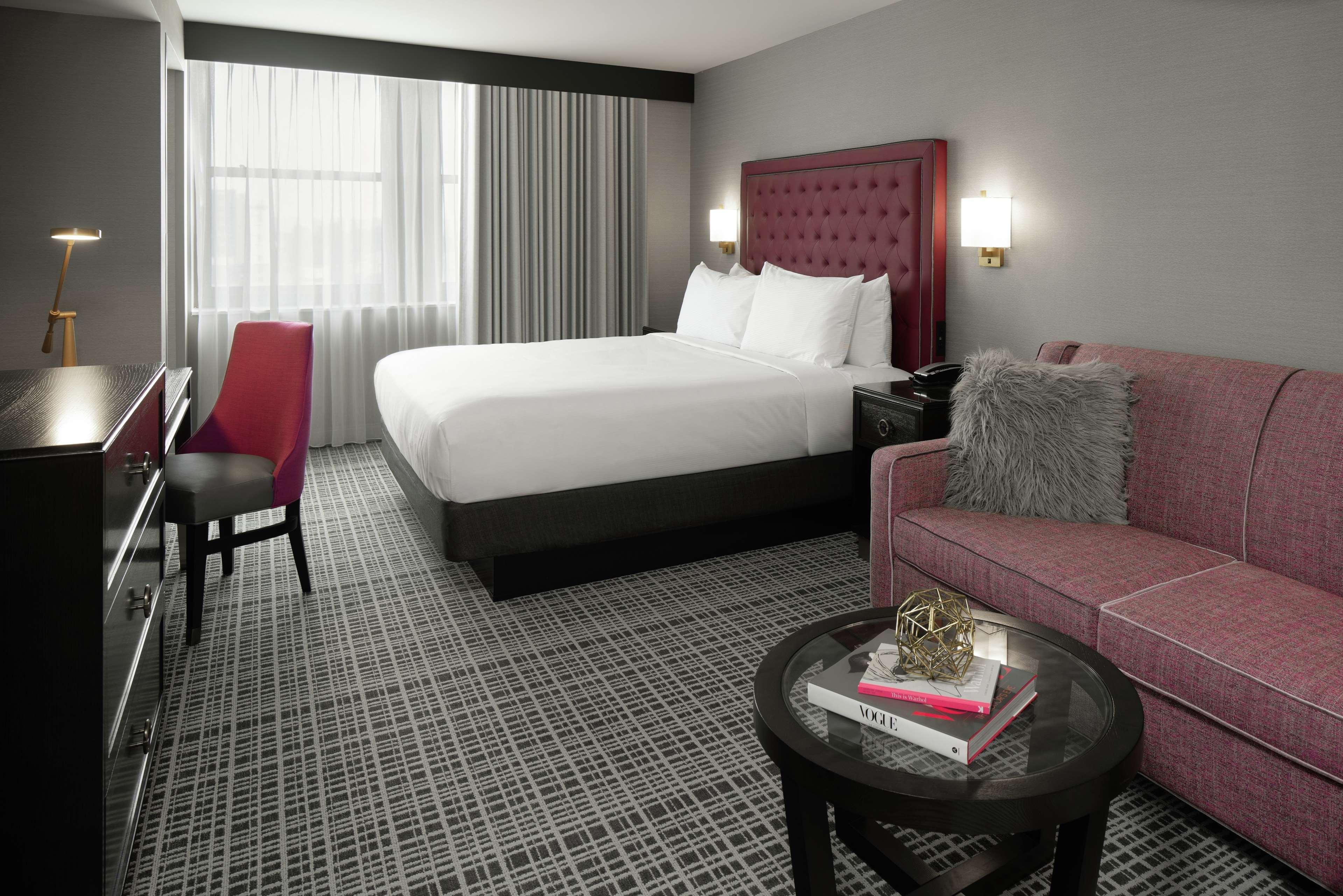 The Axis Moline Hotel, Tapestry Collection By Hilton Ngoại thất bức ảnh